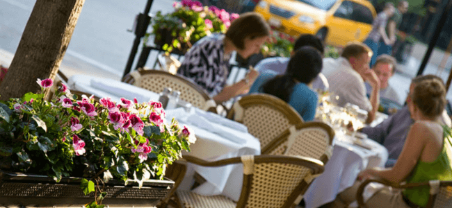 Chicago outdoor dining